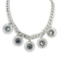 collier strass